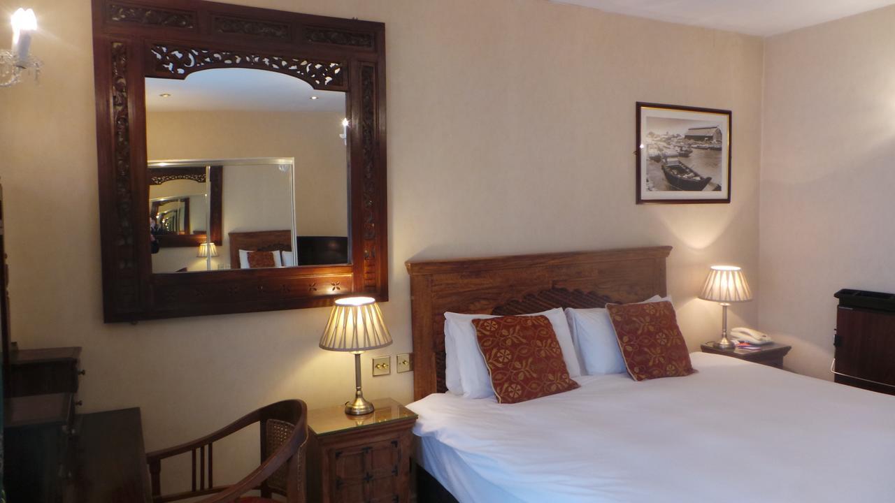 The Peacock Townhouse Hotel Kenilworth - Warwick Kültér fotó
